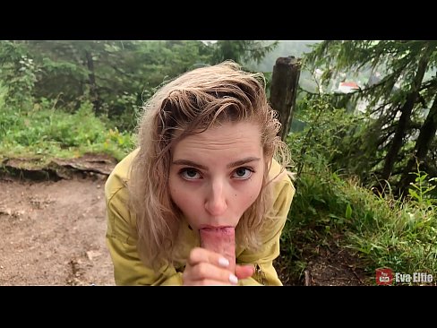 ❤️ Girl swallows cum sawise bukkake umum - Eva Elfi Video jancok ing jv.myastro.top ❌❤